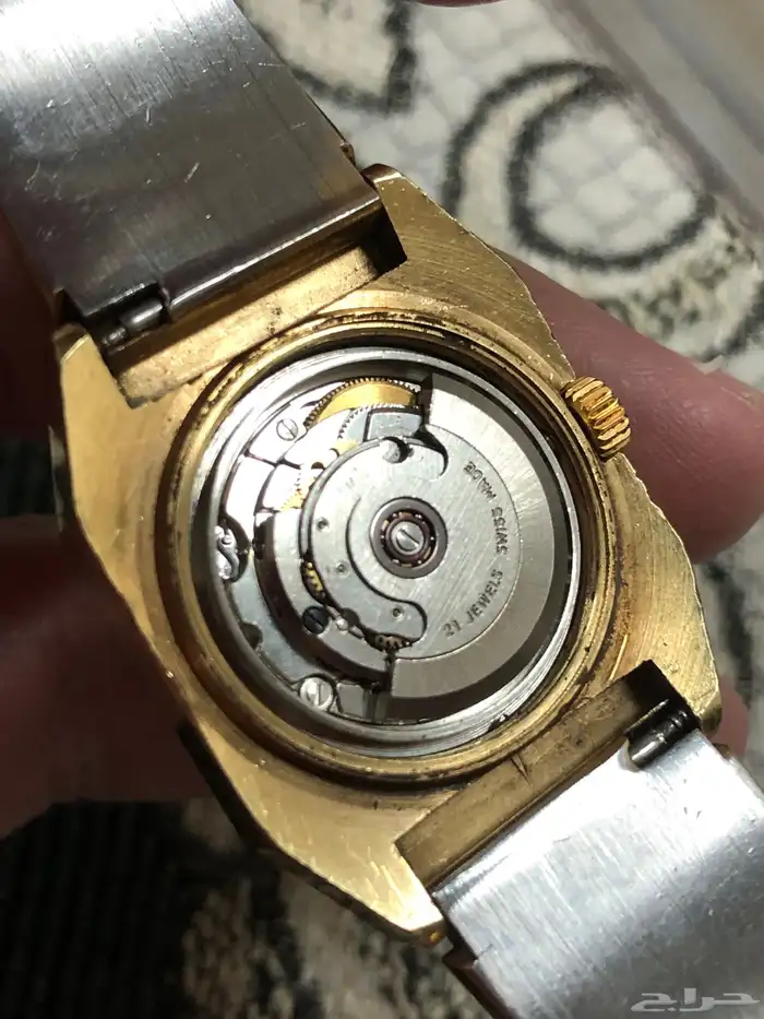 ساعة سوسرية اتوماتيك EDOX 18