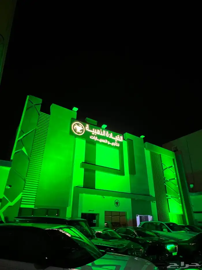 اضاءات ومسارح وشاشات 2