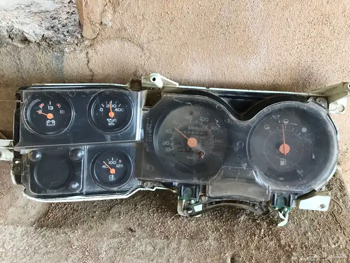 للبيع قطع متنوعه جمس 4