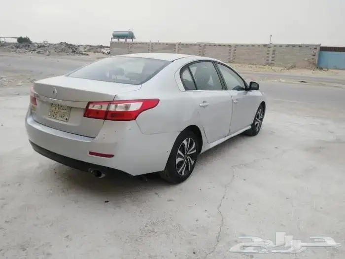 للبيع رينو سافران 4 سلندر موديل 2012 5