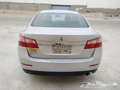 للبيع رينو سافران 4 سلندر موديل 2012 9