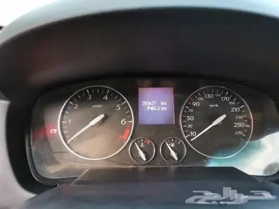 للبيع رينو سافران 4 سلندر موديل 2012 13