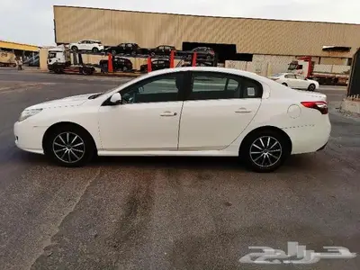 للبيع رينو سافران 4 سلندر موديل 2012 2