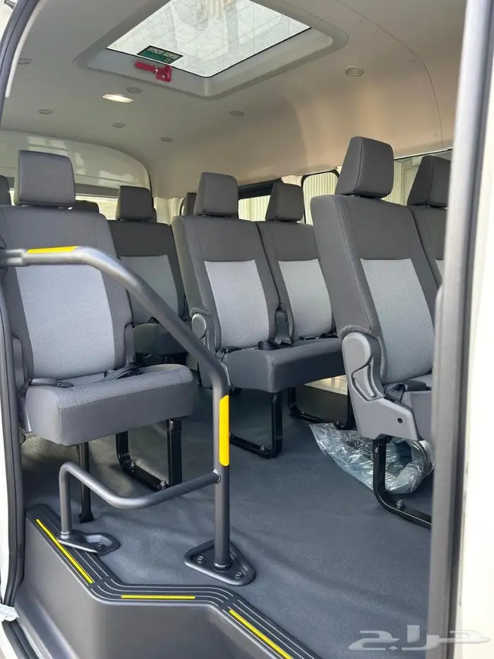 تويوتا هايس 13 راكب قير عادي ديزل موديل 2025 4