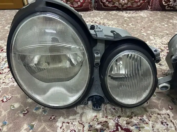 انوار مرسيديس ابوعيون 2000-2001 0