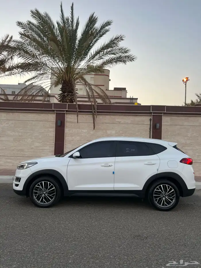 توسان 9 1 0 2 ديزل وكاله تم البيع خارج الموقع 2