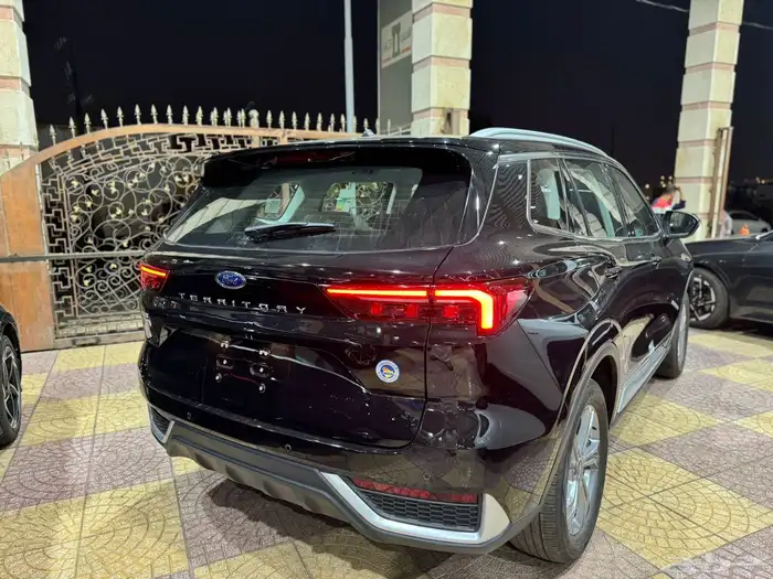 فورد تيريتوري ترند 2025 6