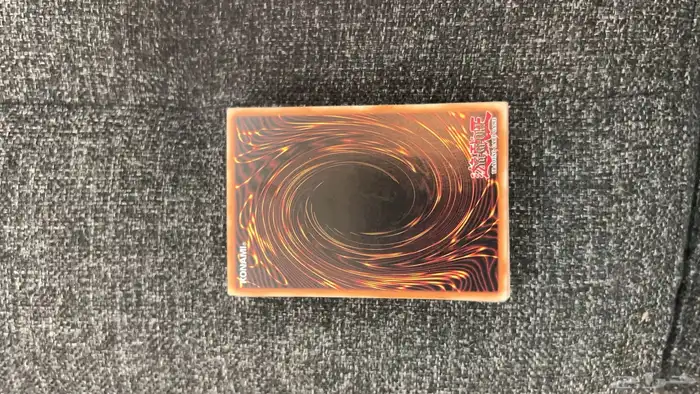 كروت يوغي يو yugioh cards اصلية وفي حالة ممتازة التواصل واتس 2