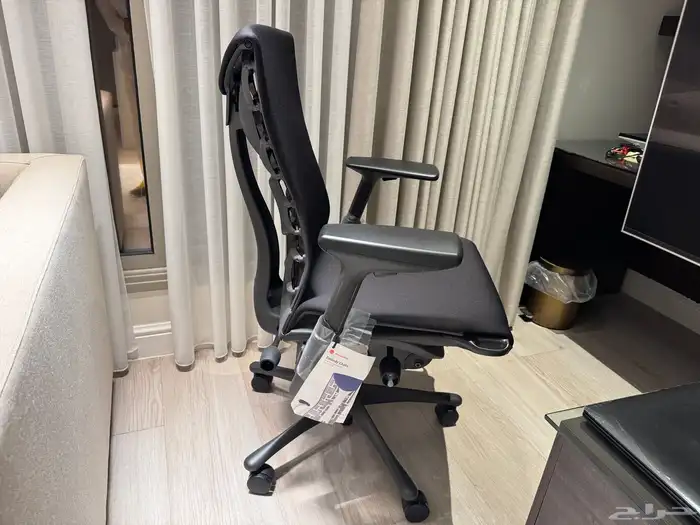 كرسي هيرمان ميلر امبودي Herman miller Embody جديد للبيع 4