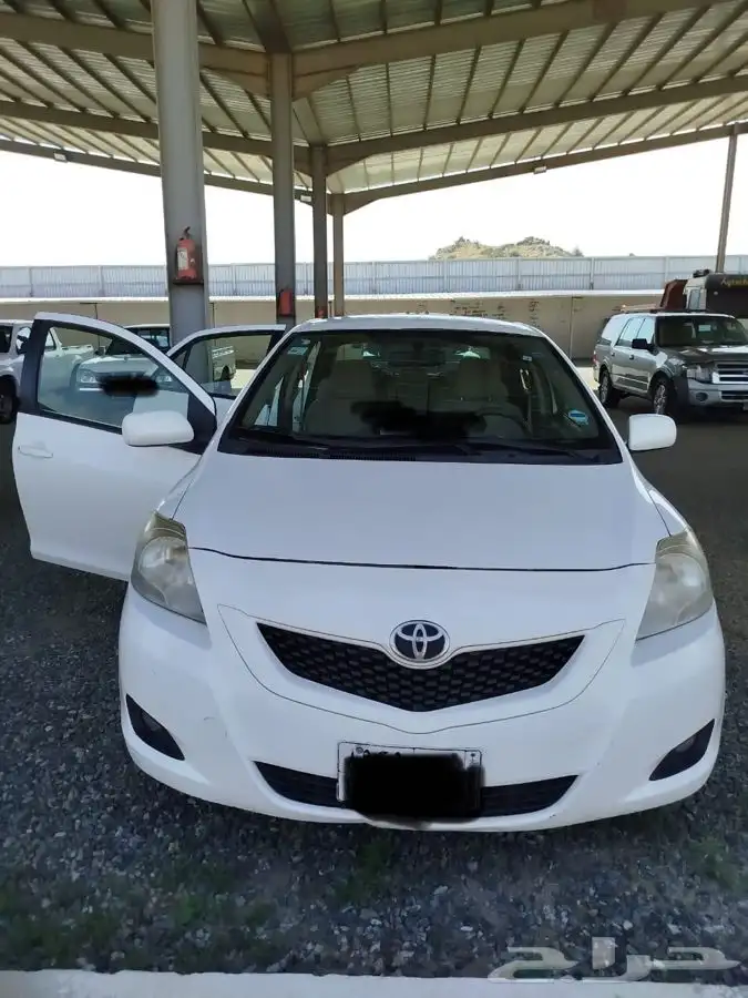 تم البيع يارس 2013 م 1