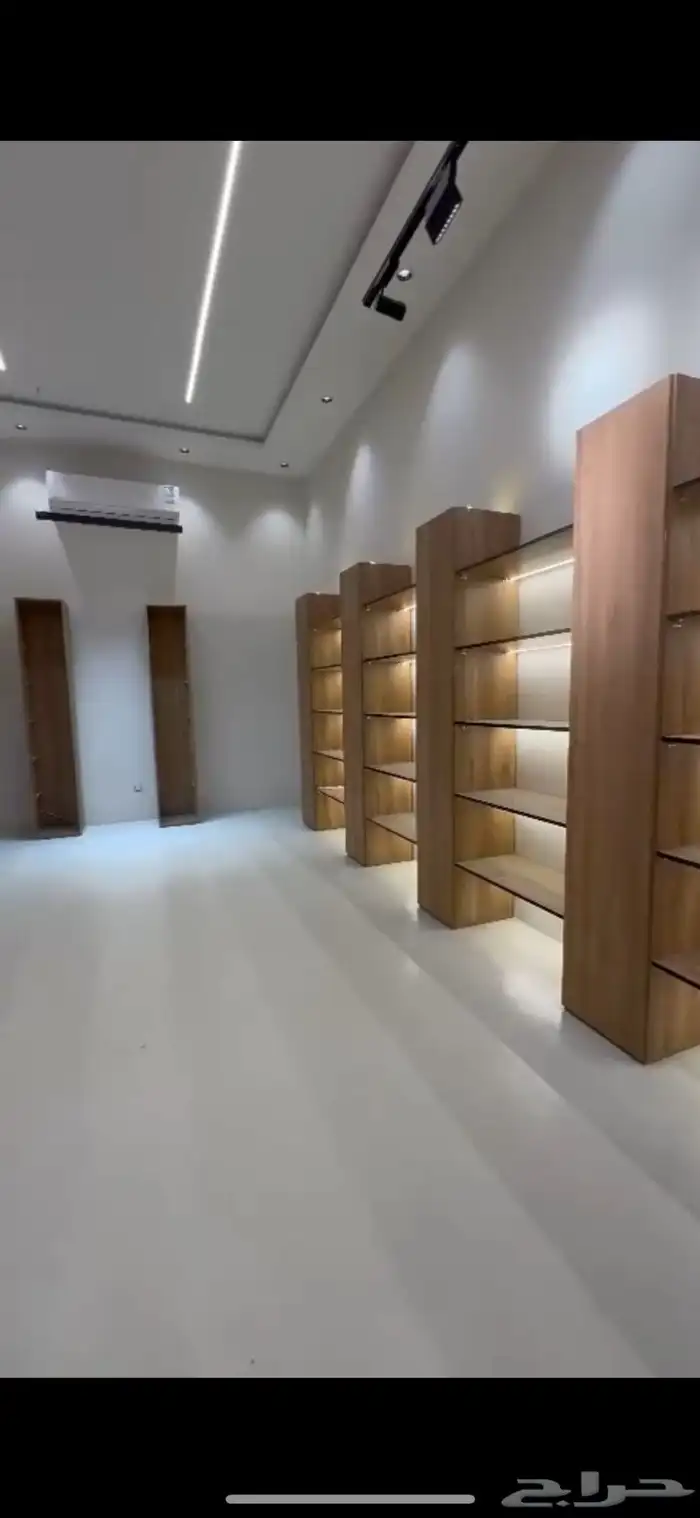 تصميمم وتنفيذا ديكورات محلات ب انواعه 3