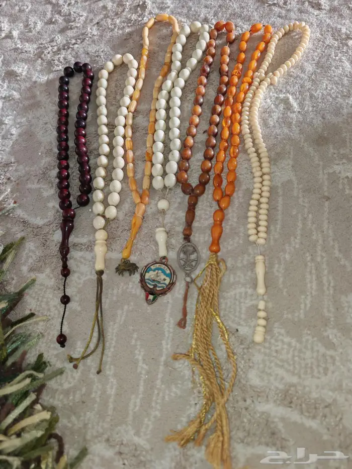 مسابح عظم كهرمان وأشكال أخرى 0