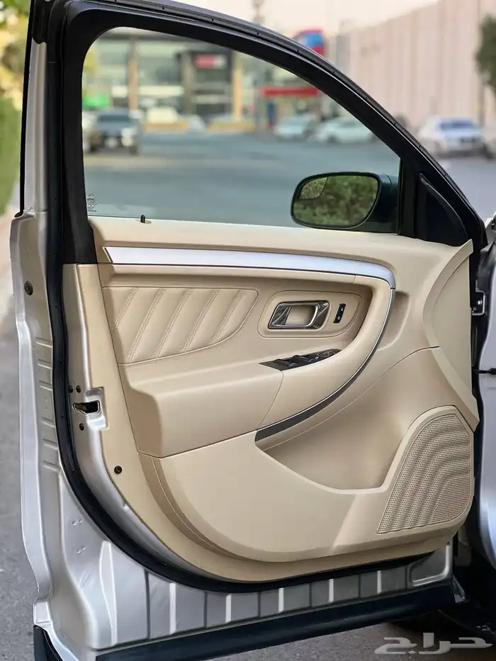 فورد تورس 2018 سعودي استندر ماشي 112 الف (تم البيع) 17