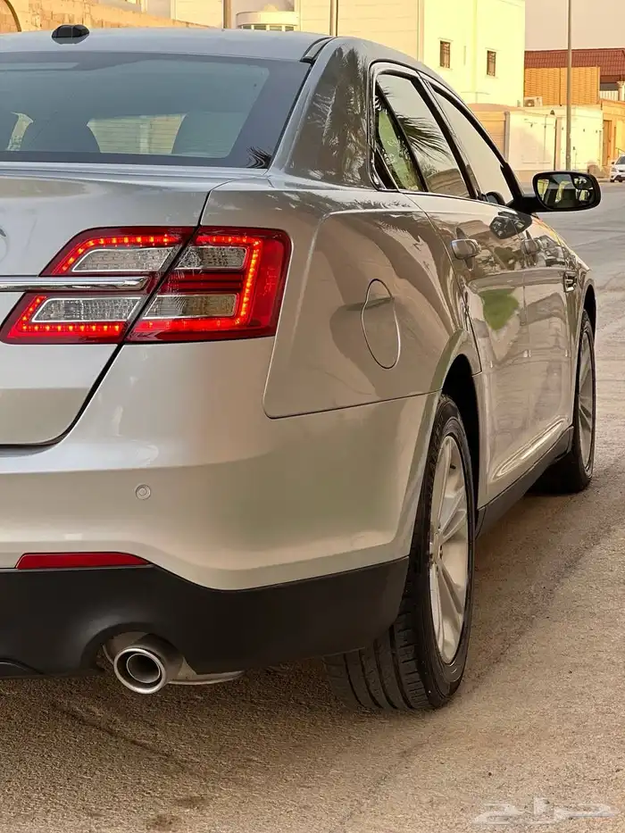 فورد تورس 2018 سعودي استندر ماشي 112 الف (تم البيع) 6