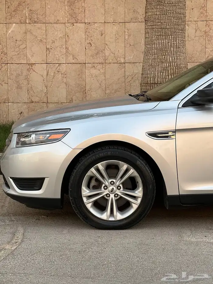 فورد تورس 2018 سعودي استندر ماشي 112 الف (تم البيع) 2