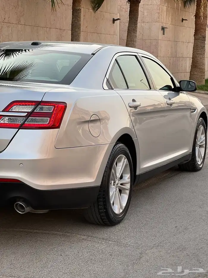 فورد تورس 2018 سعودي استندر ماشي 112 الف (تم البيع) 8