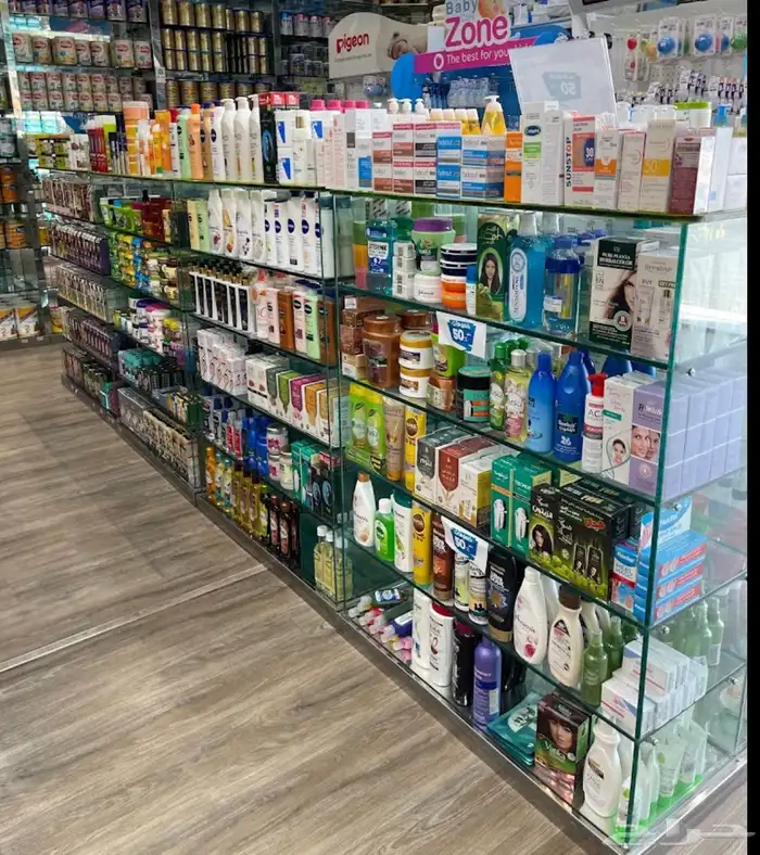 رفوف صيدليات. عطور. تفصيل 2