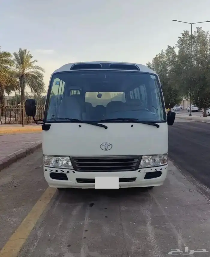 باصات كوستر للايجار مع السائق 1