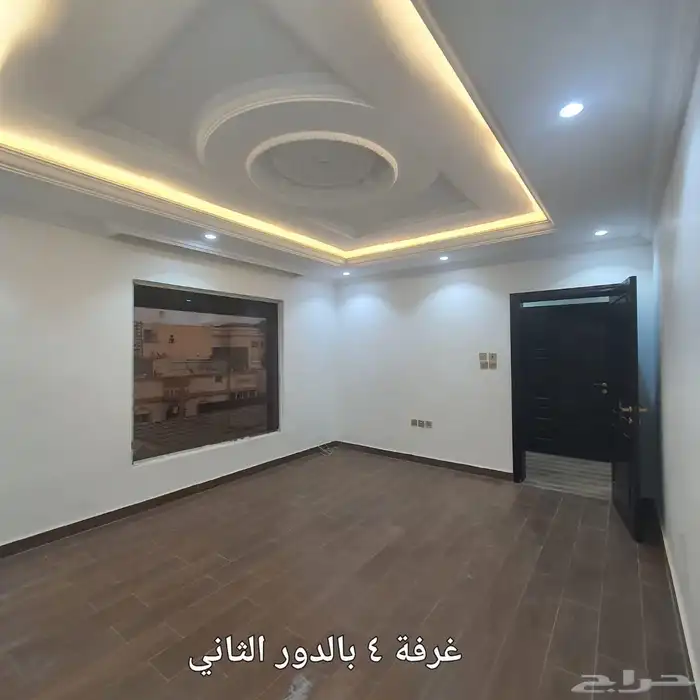 فيلا روف للبيع 0