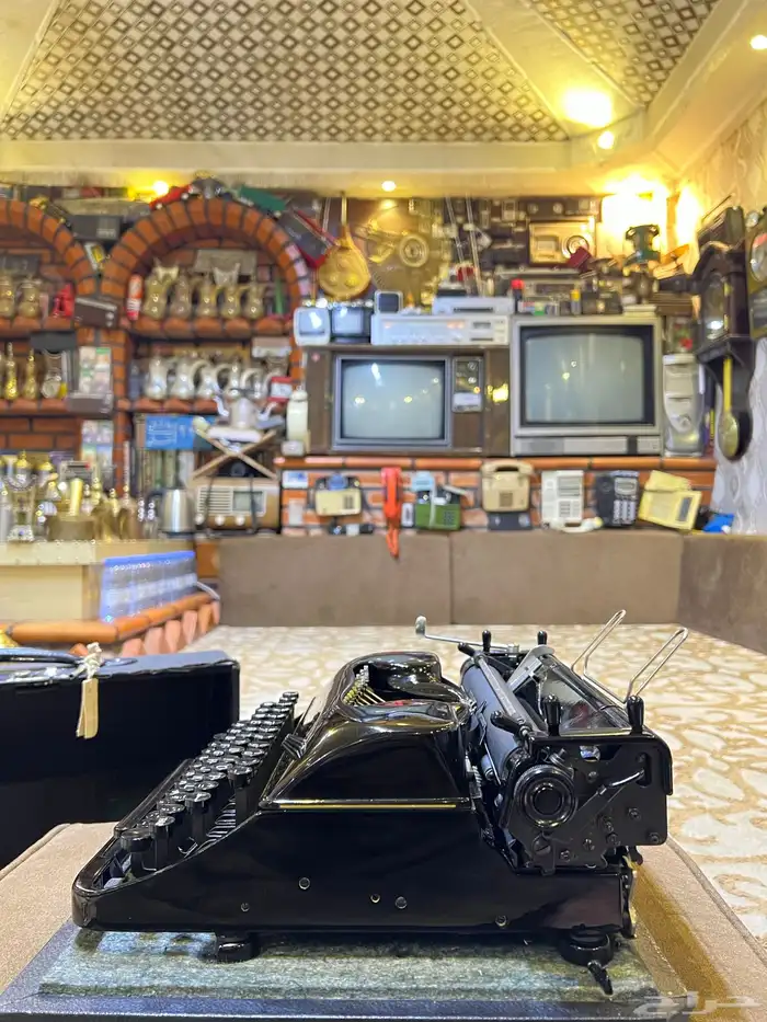 طابعة يدوية ملكية قديمة جدا 1950م تراثية 10