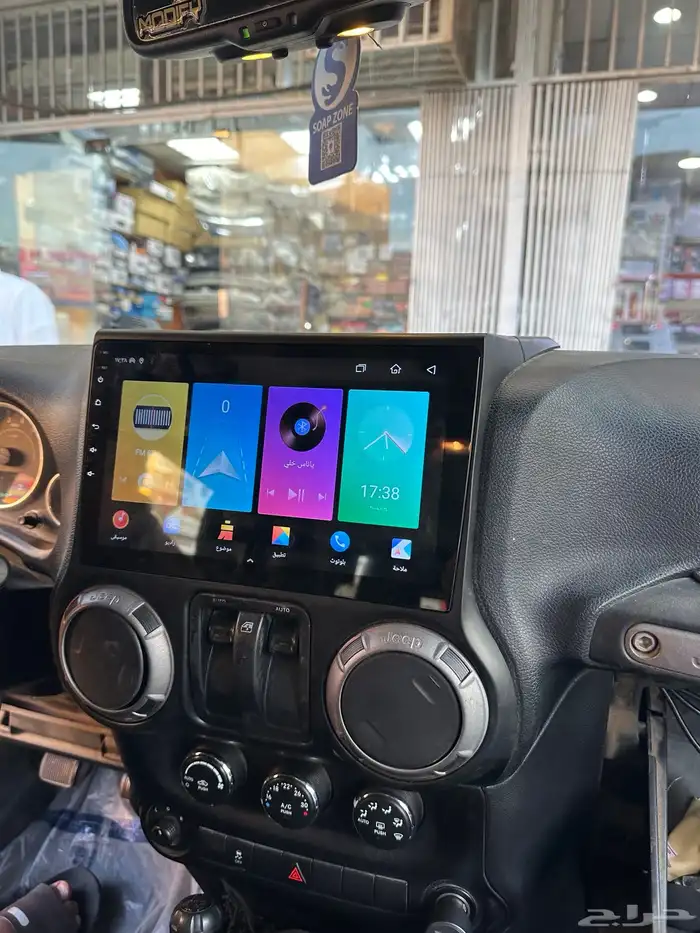 شاشه جيب رانجلر من موديل 2011. إلى 2017Jeep Wrangler screen 2