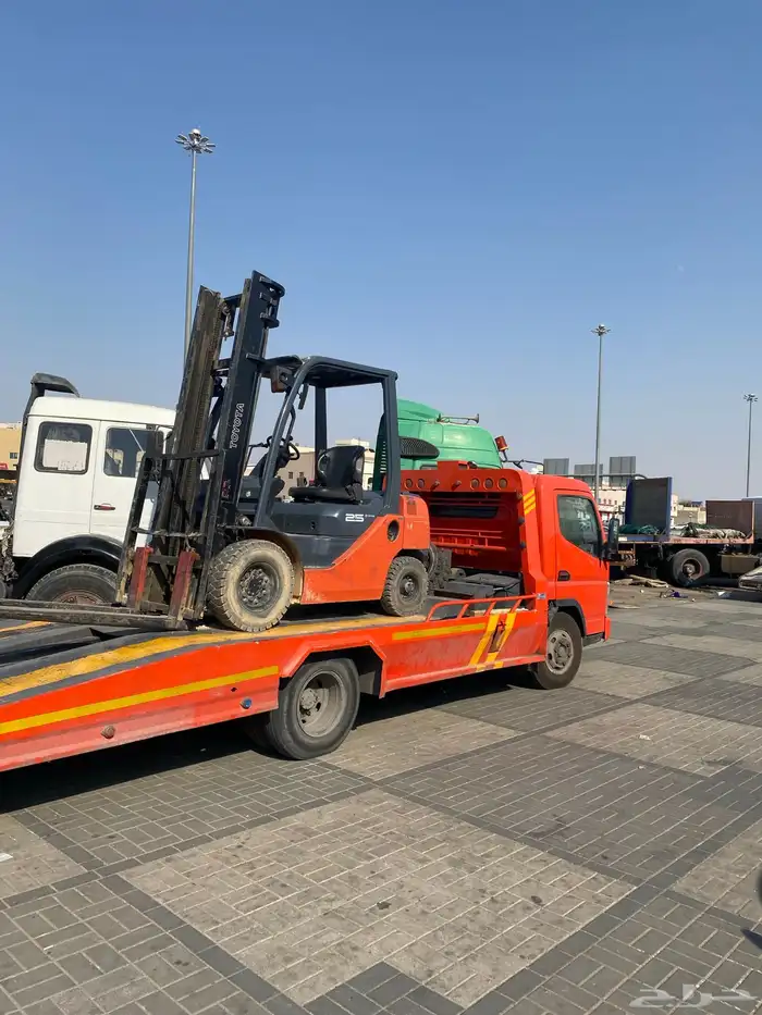 اجار رافعات شوكيه سيزر لفت كرينات بوبكاتات 11