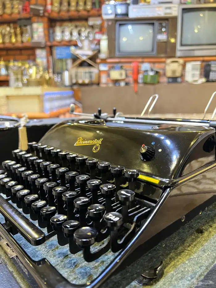 طابعة يدوية ملكية قديمة جدا 1950م تراثية 19