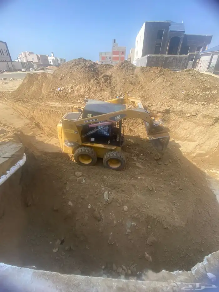 معدات ثقيله بوكلين شيول بوبكات جي سي بي 0