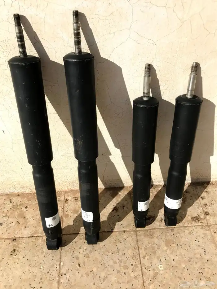 طقم مساعدات جيب لاندكروزر 2007 اصلي وكالة 0