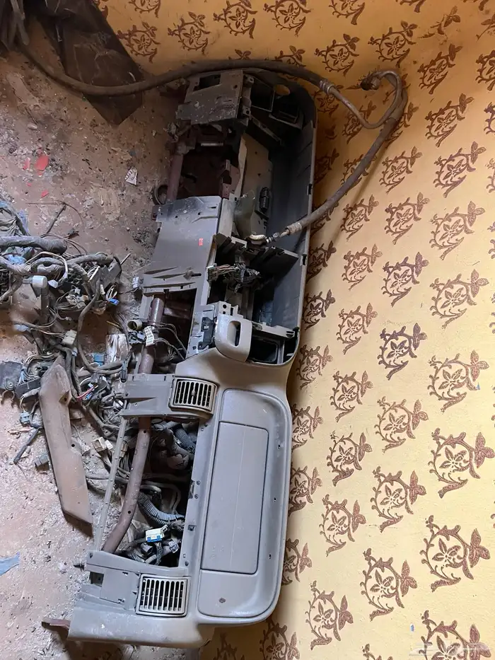 قطع غيار جمس قديم 18