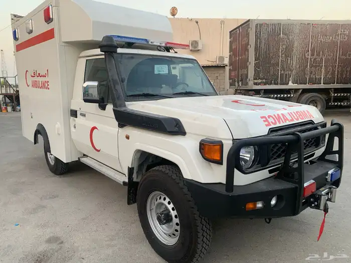 للبيع او الإيجار إسعاف جيب ديزل 1