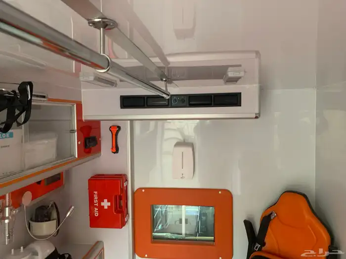 للبيع او الإيجار إسعاف جيب ديزل 14