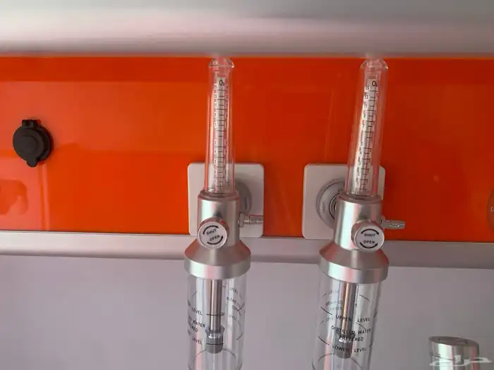 للبيع او الإيجار إسعاف جيب ديزل 11