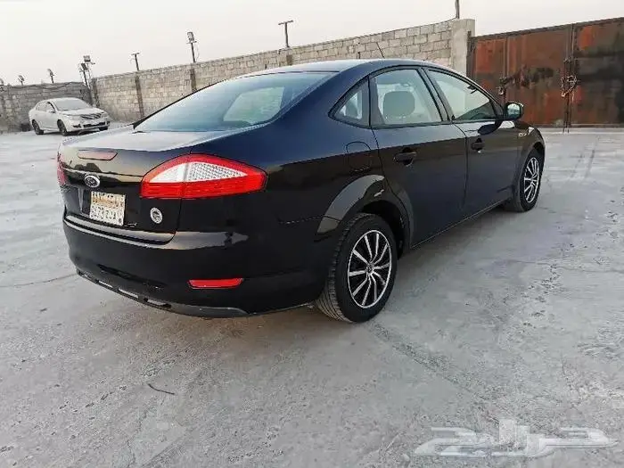 للبيع فورد مونديو موديل 2008 9