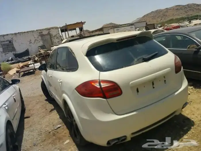 تشليح بورش كايين و قطع غيار سيارات بورش موديل 2013 4