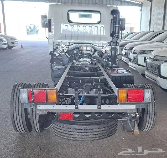ايسوزو دينا 5 طن 2025 2