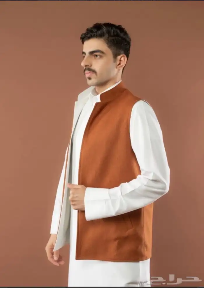 صديريات رجاليه تلبس على وجهين 2