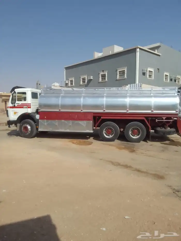 وايت ماء 18 طن للتوزيع - نخدم حي العارض و النرجس شمال سلمان 0