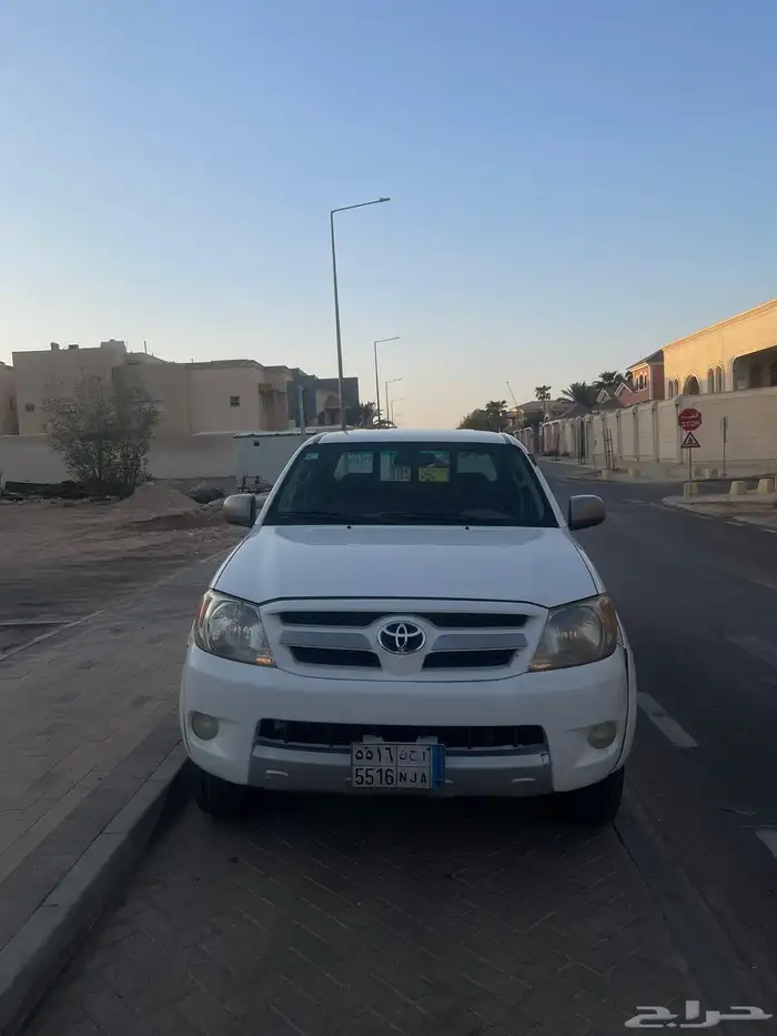 للبيع هايلكس ديزل غمارتين GLX 2008 0