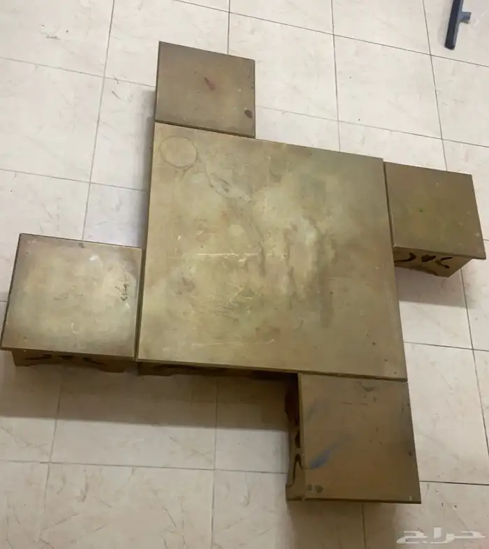 مدخل وطاولات 1