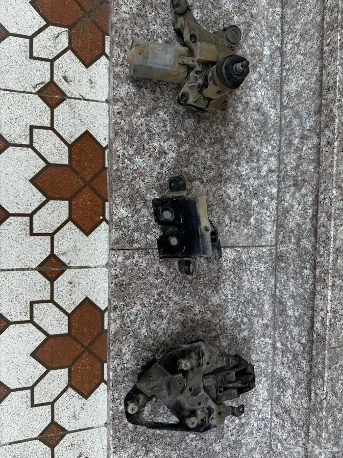 طبلون اسكاليد و قطع جمس بانواعه 24
