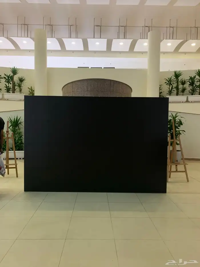 شاشات عرض عملاقة وأنظمة صوت وإضاءات بكل إحترافية 42