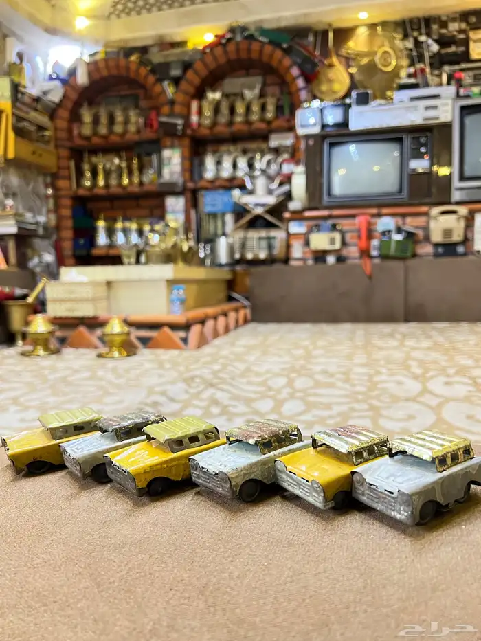 سيارات صاج كامل قديمة من الخمسينات تراثية 2