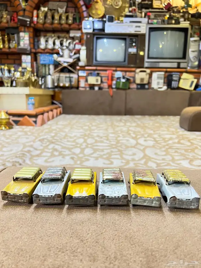 سيارات صاج كامل قديمة من الخمسينات تراثية 1