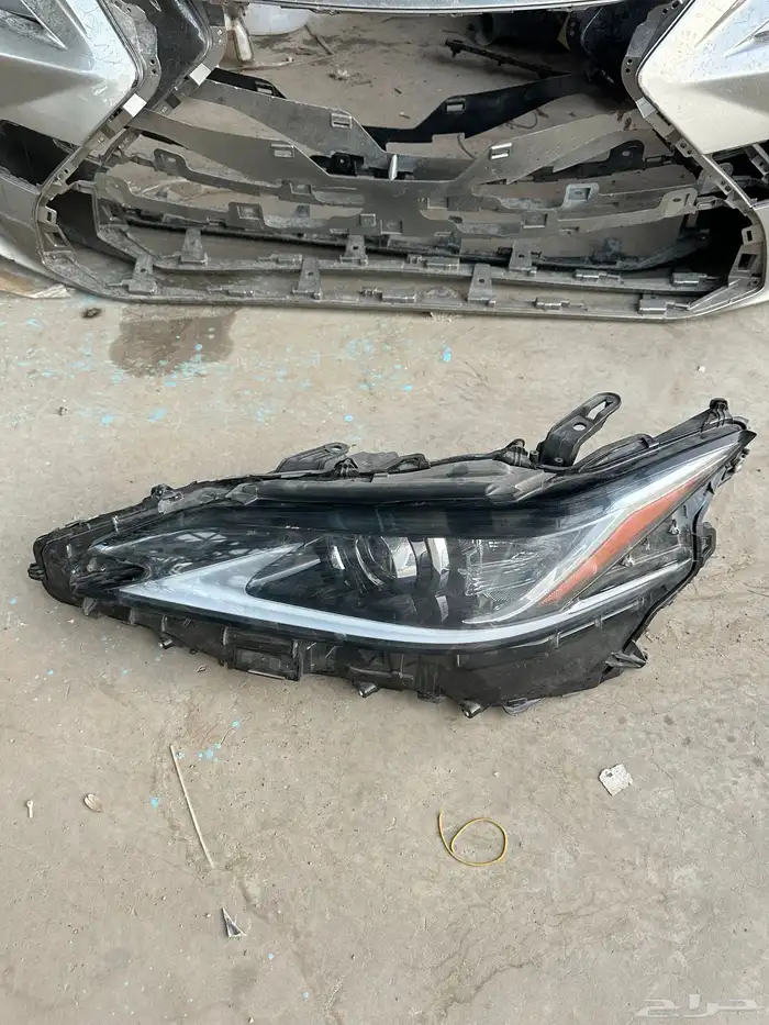تشليح لبيع شمعات لكزس ES موديل 2019 - 2024 3