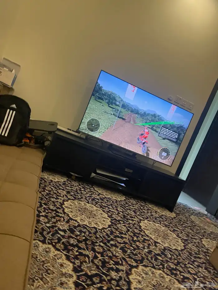 كنب جلسه ارضي بالسجاد والستارة وطاولة 1