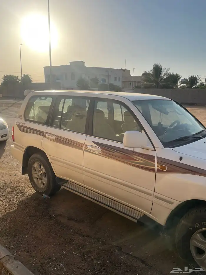 جيب لند كروزر جي اكس آر 2006 1