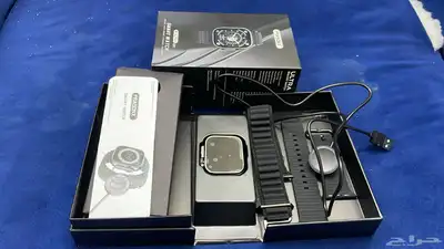 ساعة شبيهة ابل 4