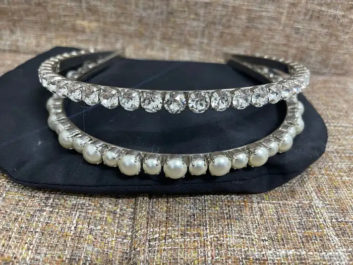طوق او تاج 1