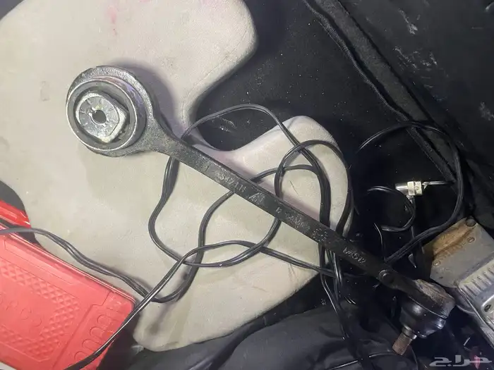 مقصات كرايسلر 2011 -2023 2